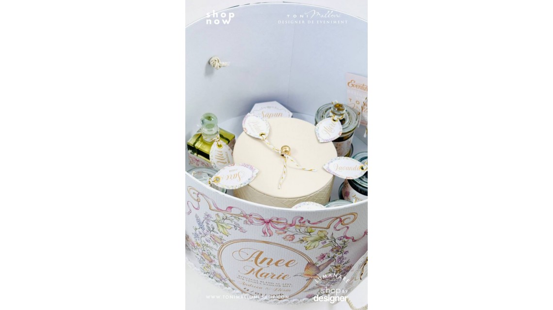 Set Prima Băiță cu Nașii după Botez Belle Époque Floral Garden 6